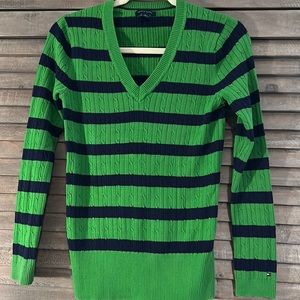 Tommy Hilfiger Sweater. Medium
